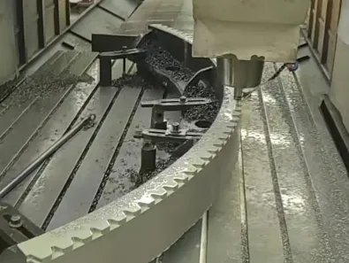 Personalización especificada por el cliente: fresado de pórtico CNC de anillos de engranaje: cómo Tangshan Yuexin Machinery avanza constantemente en el mecanizado de precisión